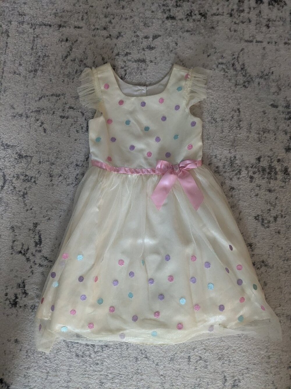 Jona Michelle Girls Size 8 Baby Yellow Polka Dot Dress - Never Worn